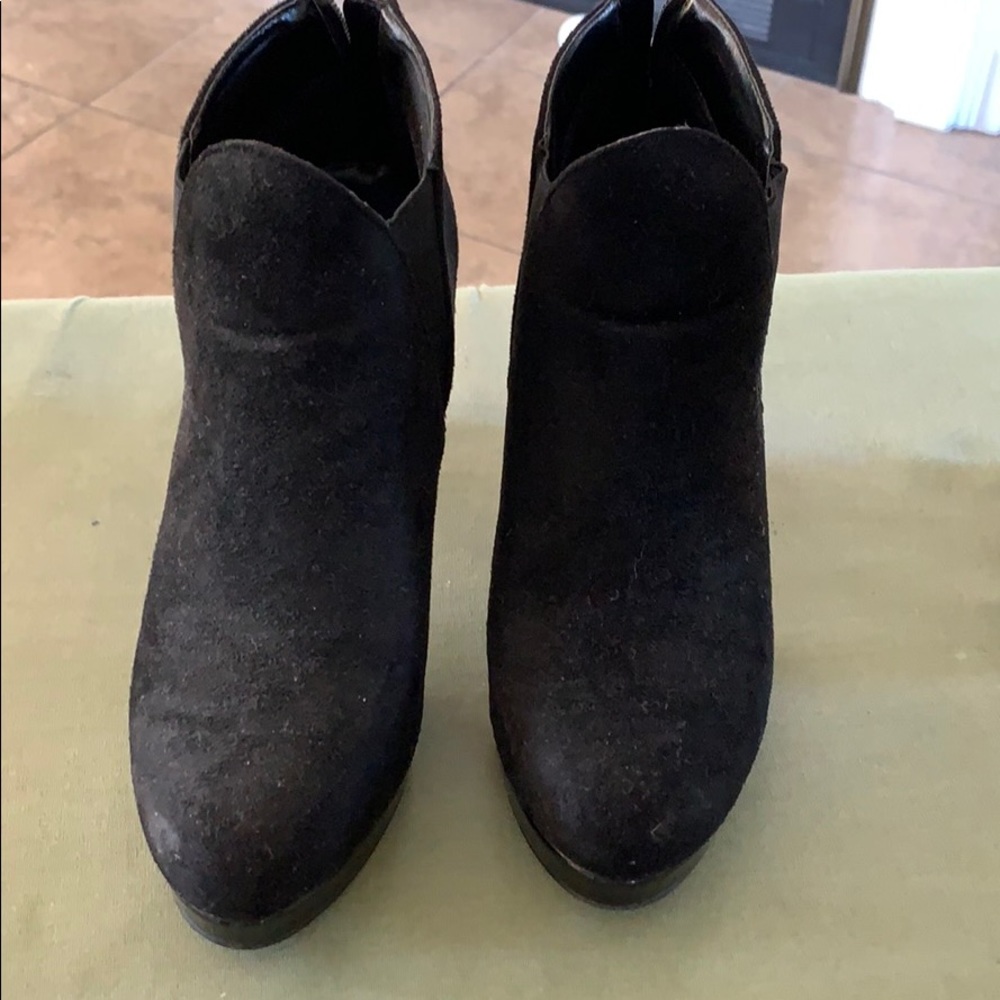 New Direction Black booties